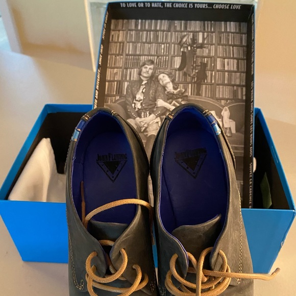 John Fluevog shoes, blue, size 6, brand new - Picture 5 of 10